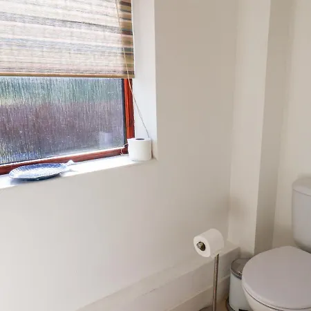 The Retreat Γουίτμπι